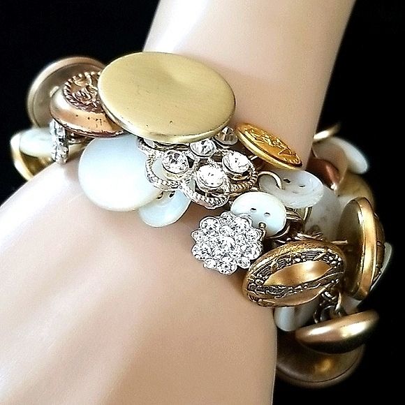 Vintage Rhinestone Pearl Button Charm Bracelet - Picture 8 of 12